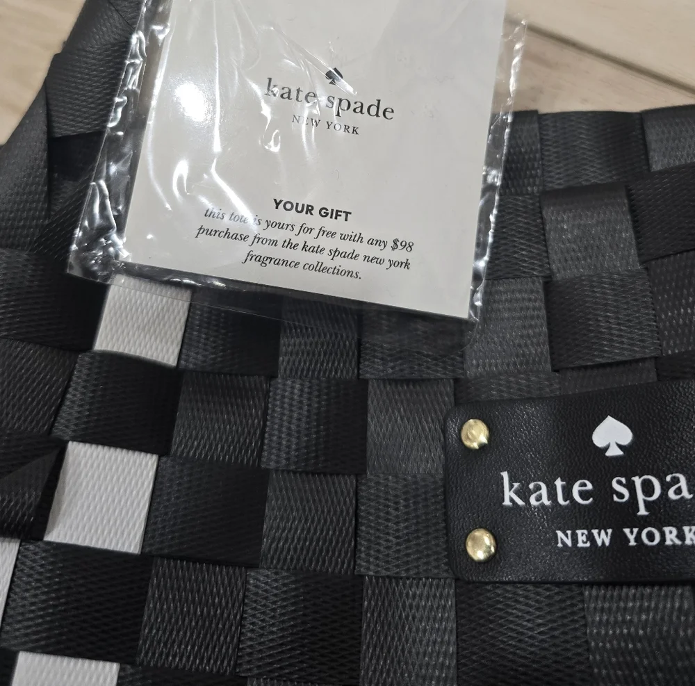 Kate Spade-Black+White Basket Weave-Woven Tote Beach Bag/Shopping/Travel